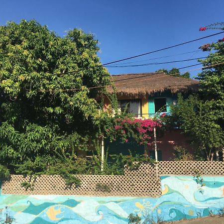 Hotel Confetti House Quy Nhon Exteriér fotografie