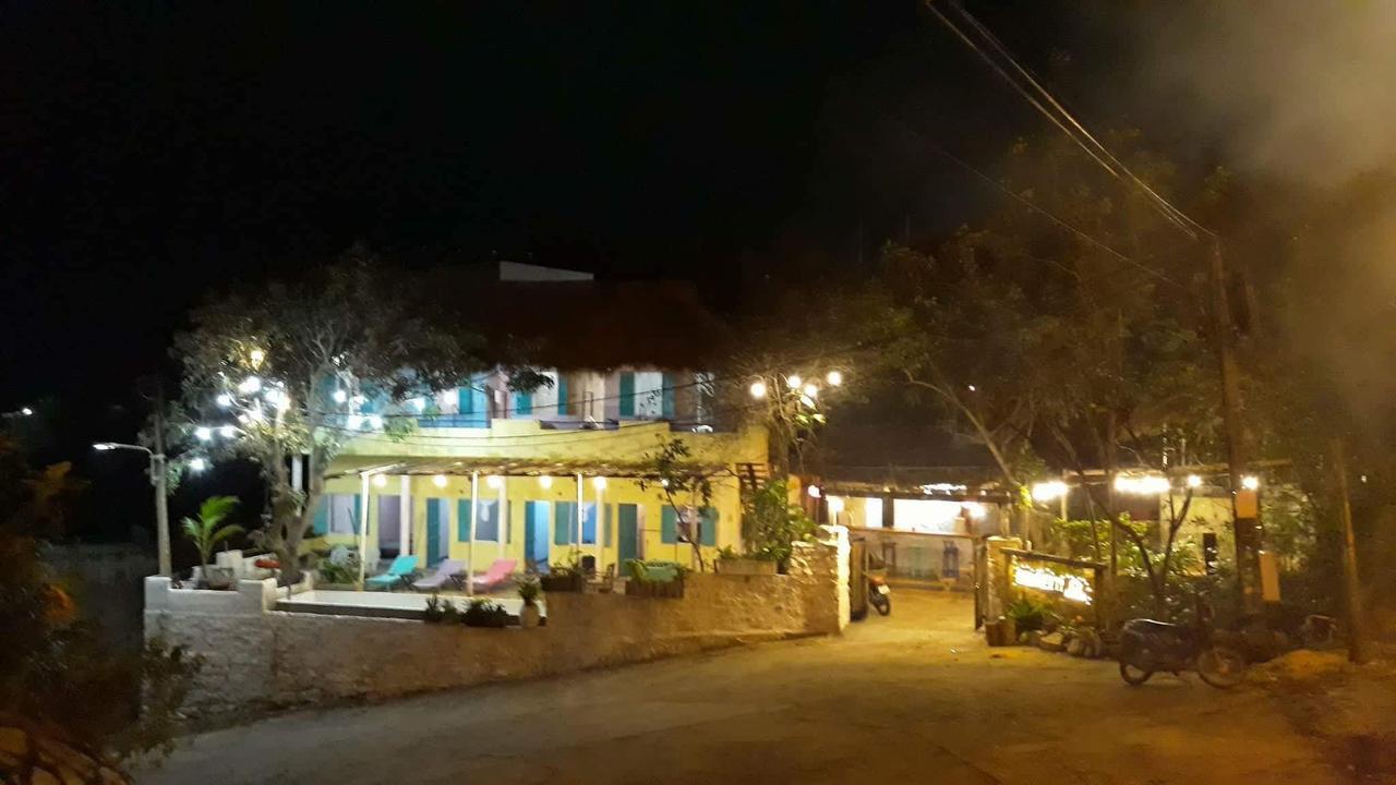 Hotel Confetti House Quy Nhon Exteriér fotografie